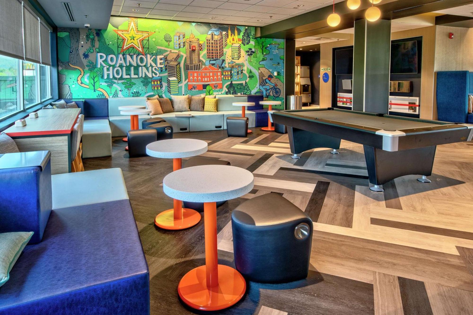 Tru By Hilton Roanoke Hollins Hotel Bagian luar foto