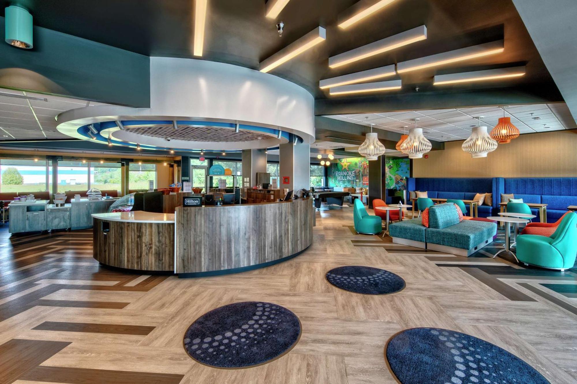 Tru By Hilton Roanoke Hollins Hotel Bagian luar foto